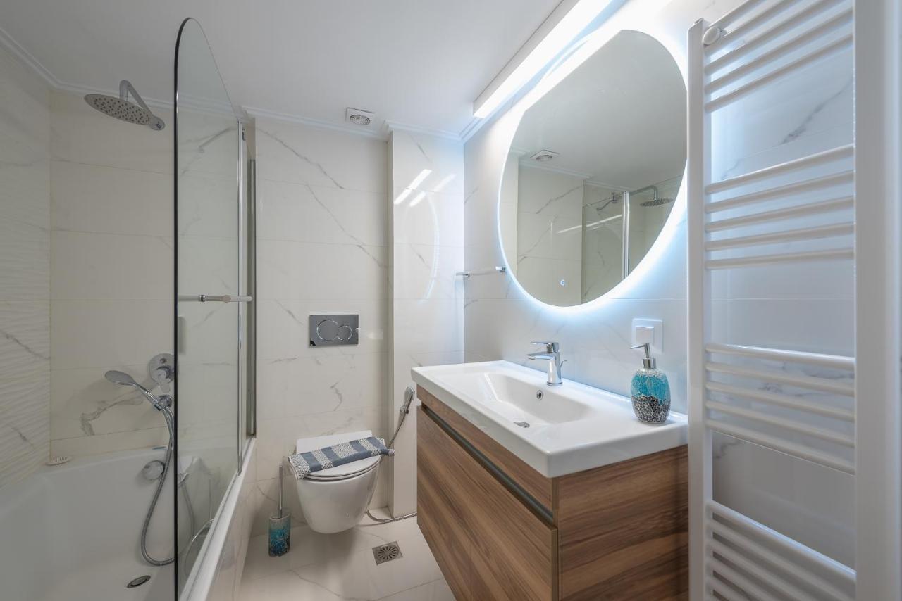 The Luxury Suite By Cloudkeys Athen Exterior foto